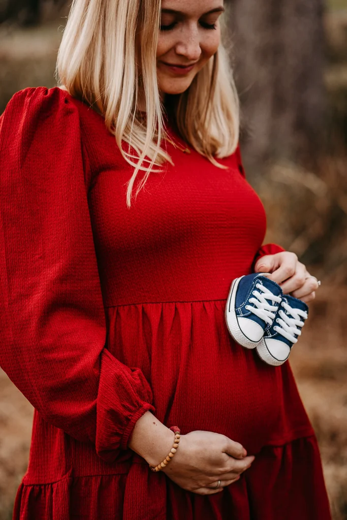 Schwangerschaftsbilder im Feld
