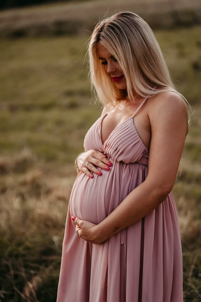 Schwangerschaftsfotos im Freien